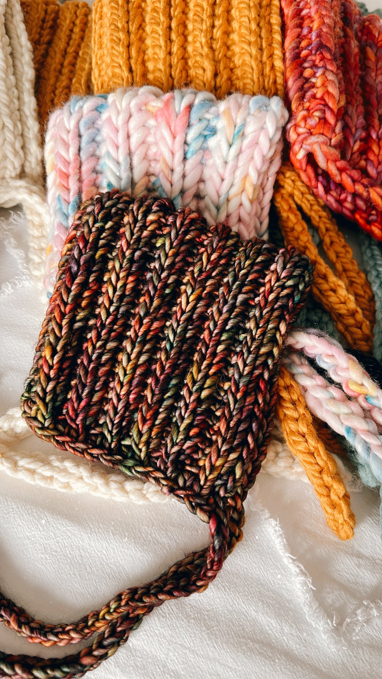 Paine Bonnet – Crochet Pattern (3 different yarn weights, 4 sizes)