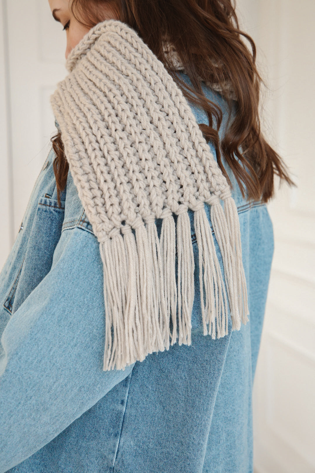 Andes Hooded Scarf – Crochet Pattern