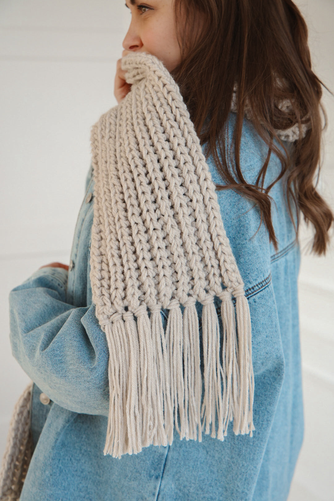 Andes Hooded Scarf – Crochet Pattern