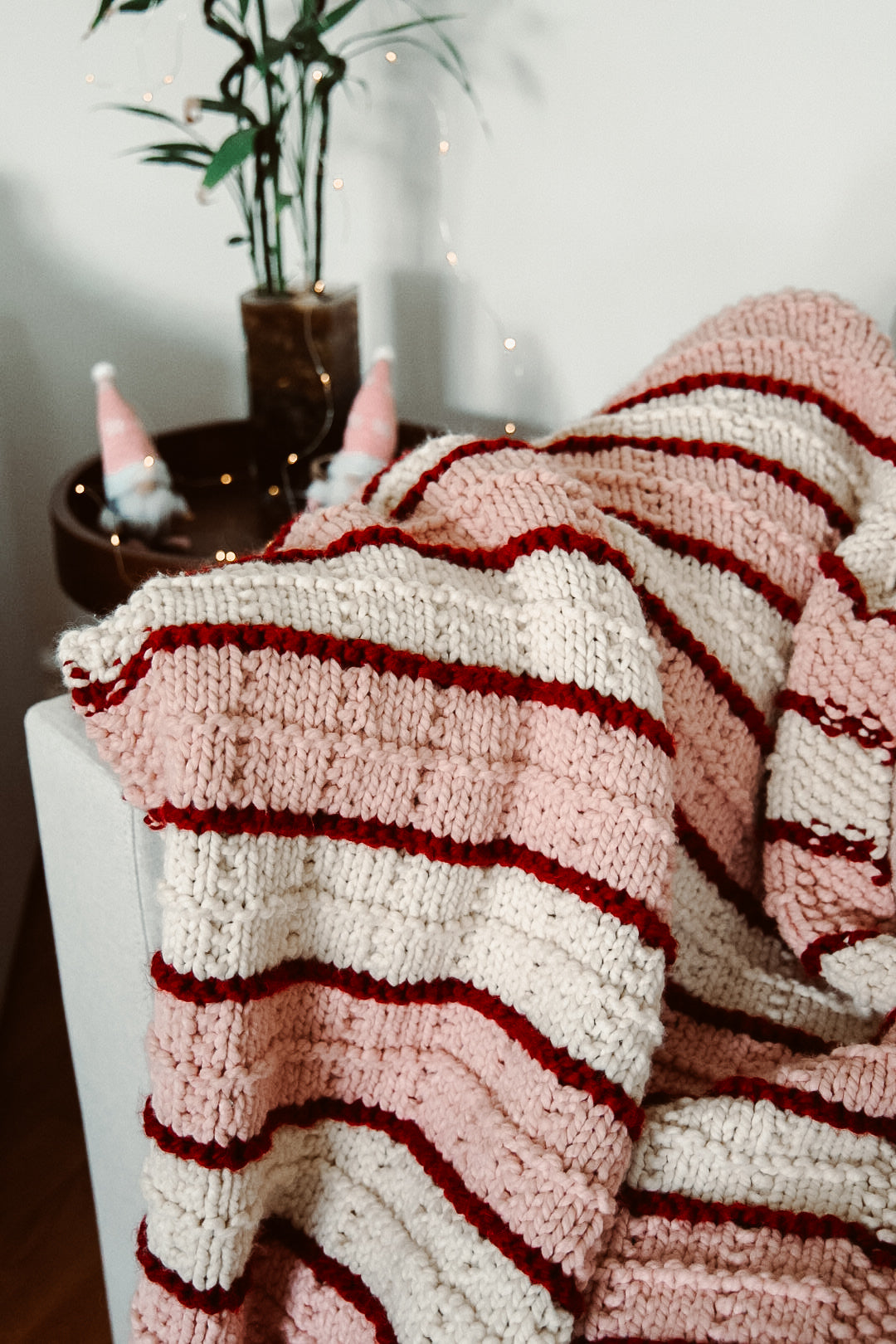 Snowberry Blanket - Knitting Pattern