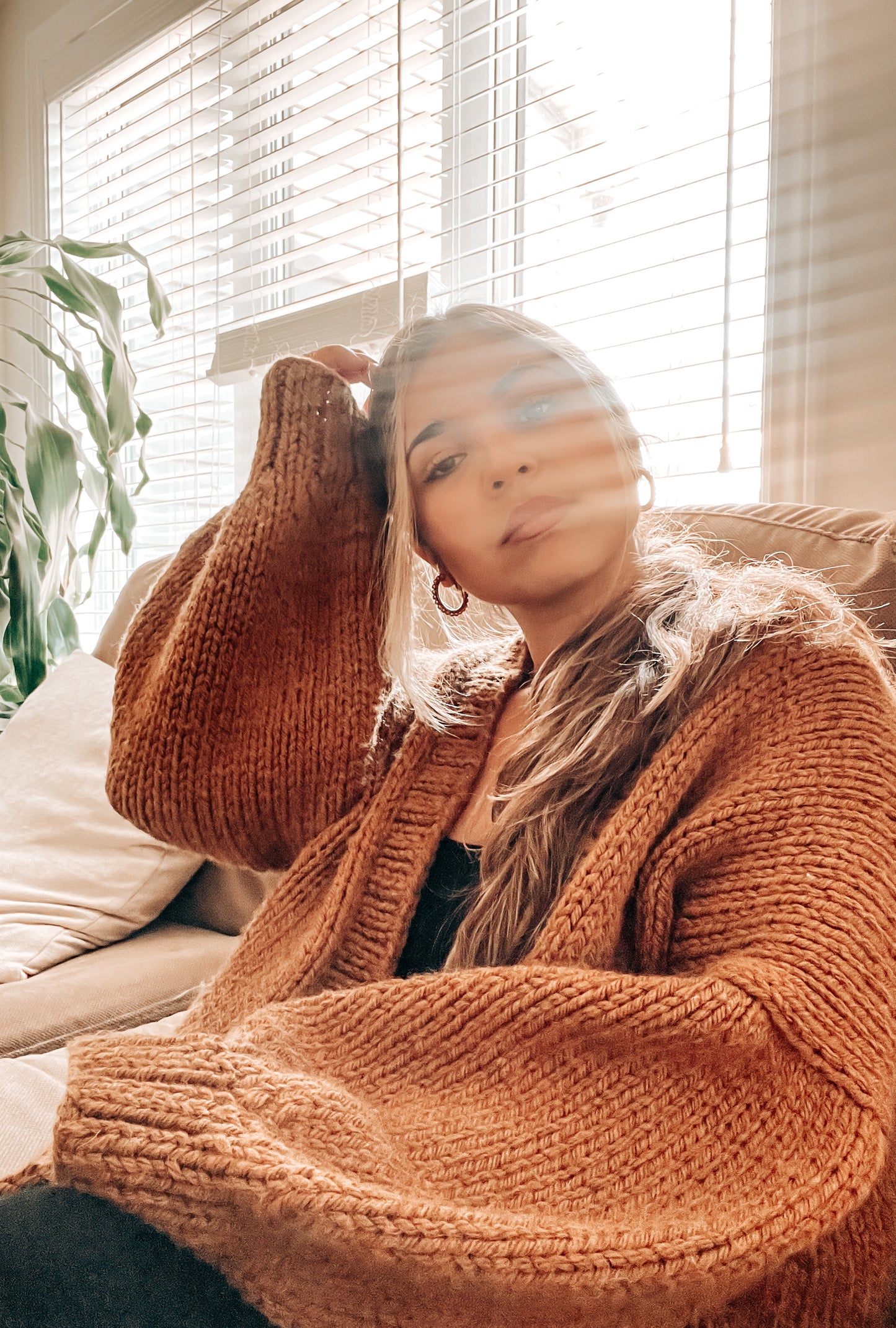 The Dalia Cardigan - Knitting Pattern