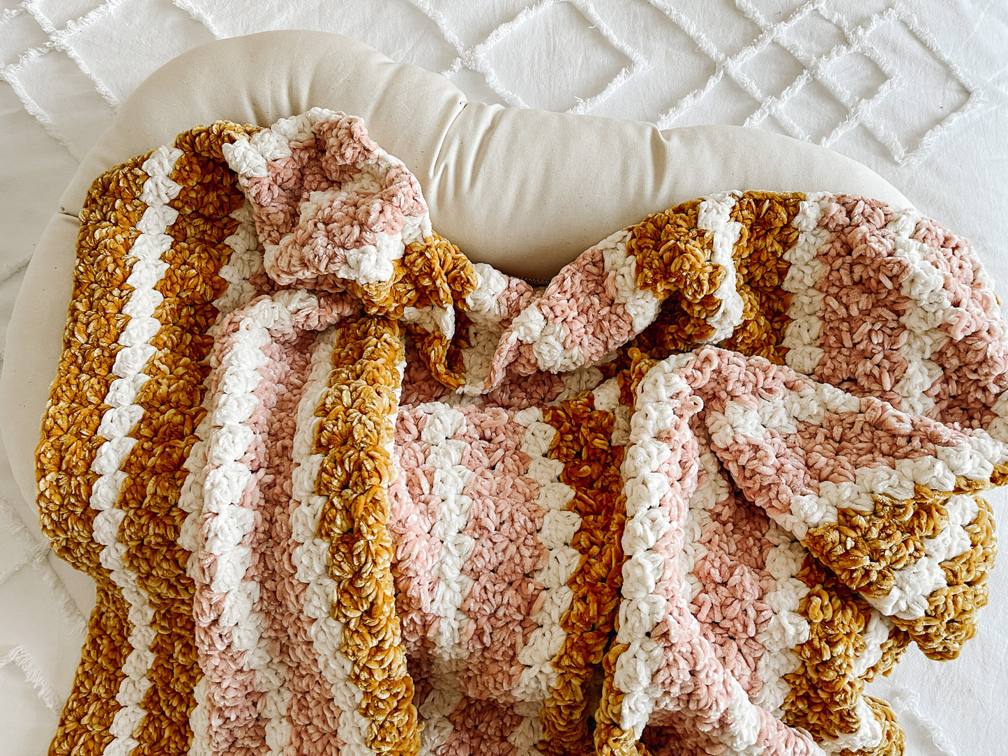 Sunny Baby Blanket - Crochet Pattern