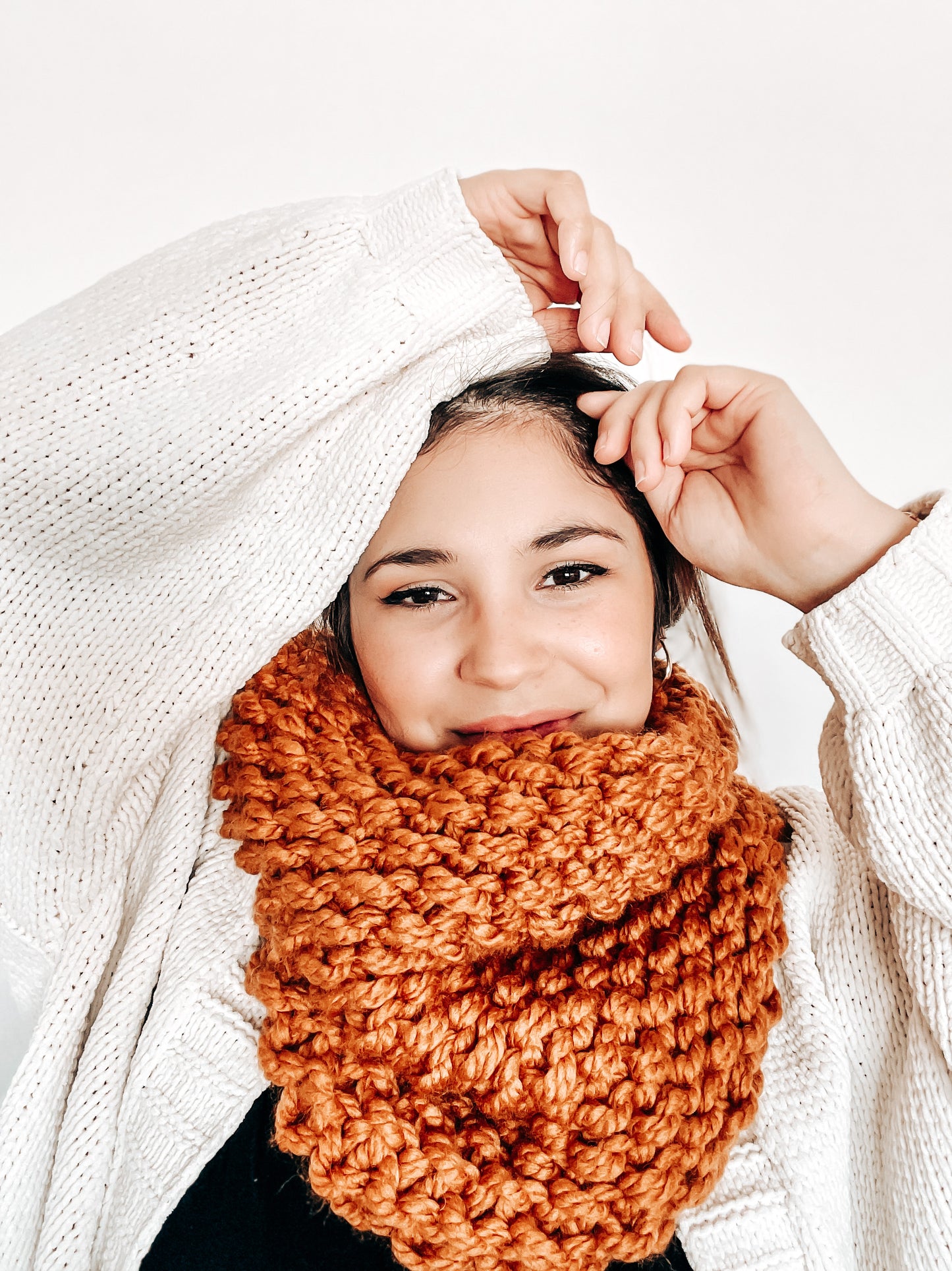 Winter Nights Neck warmer - Knitting Pattern