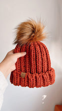 Load image into Gallery viewer, Paine Beanie - Crochet Pattern
