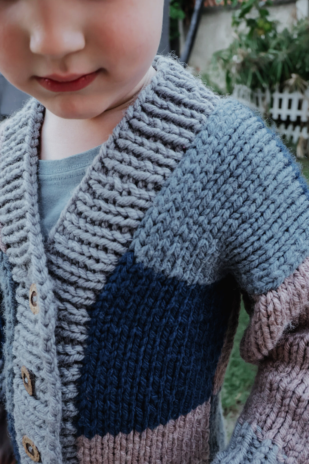 Big Patchwork Cardigan Jr - Knitting Pattern