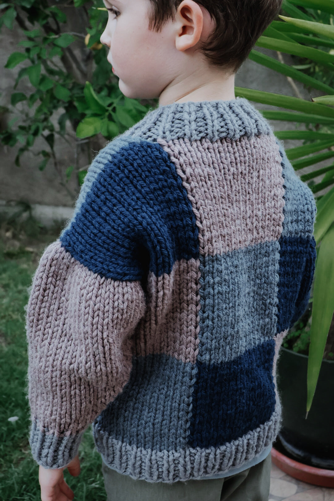 Big Patchwork Cardigan Jr - Knitting Pattern