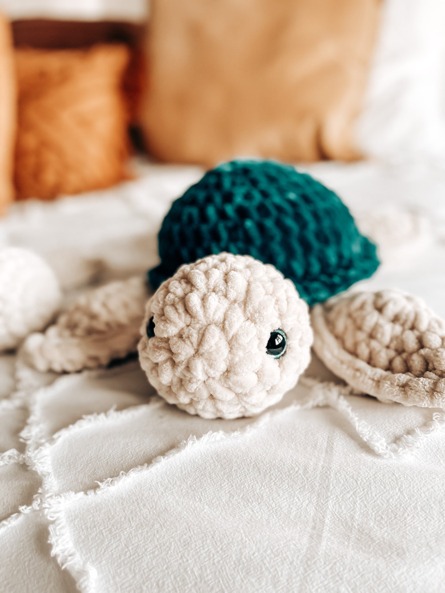 Fred the Sea Turtle – Free Crochet Pattern + video tutorial - CJ Design Blog