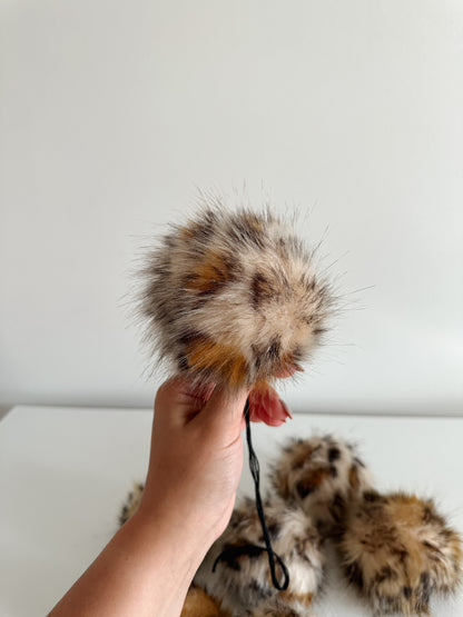 Cheetah – Faux fur pompom