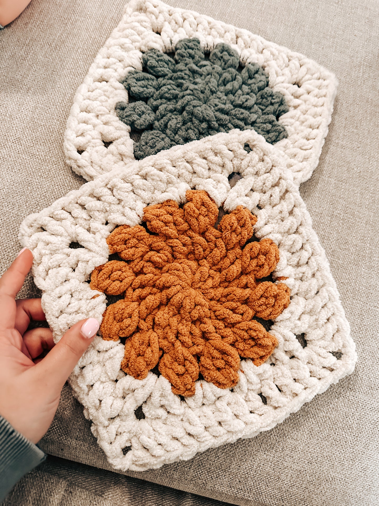 Winter Blossom Blanket - Crochet Pattern