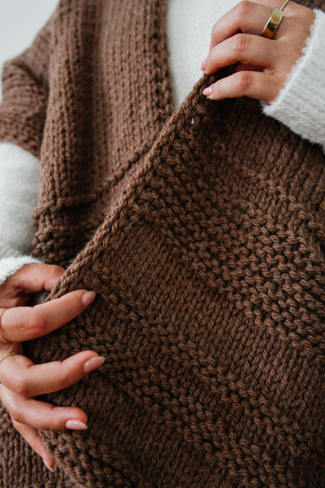 Alpine Cape - Knitting Pattern