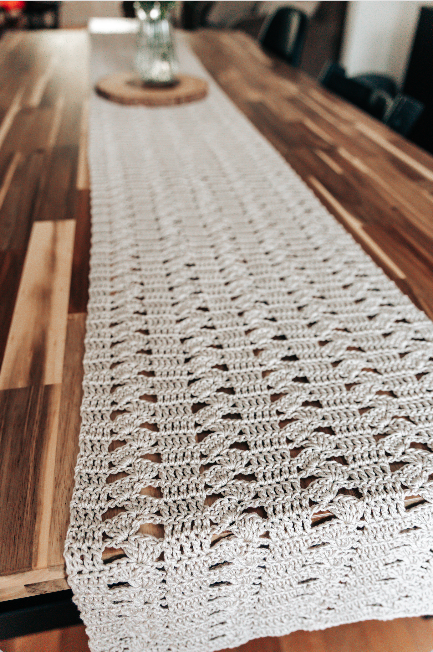 Summer Breeze Table Runner - Crochet Pattern
